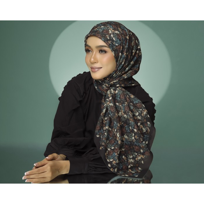 IVORY COLLECTION TIMELESS FLORAL ELEGANCE - SIGNATURE SQUARE SCARF